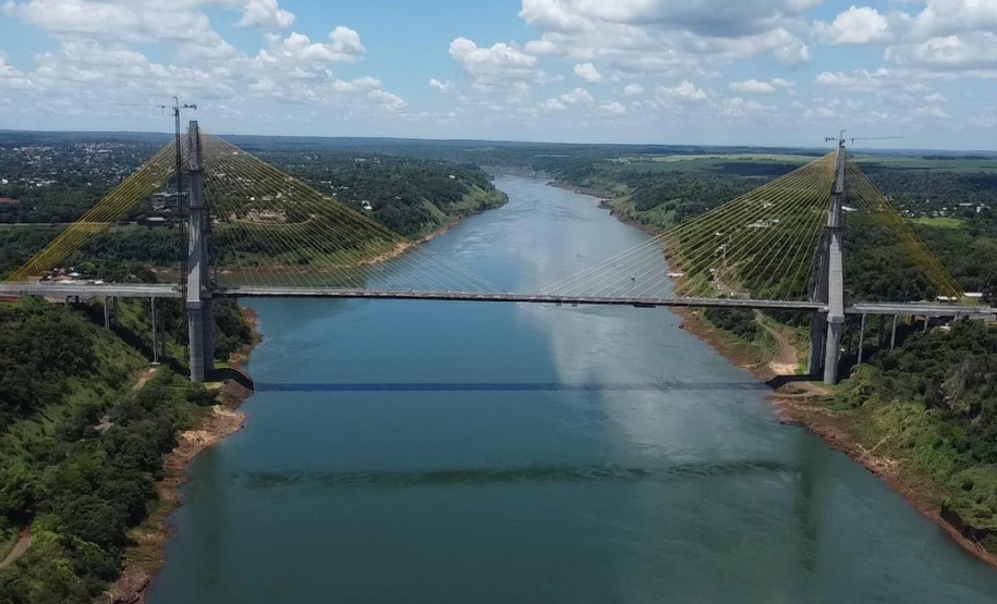 Viaduto da BR-277 ganha forma na nova Perimetral Leste em Foz do Iguaçu [DM]