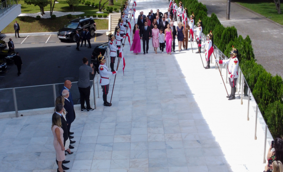 Ratinho Junior e Darci Piana tomam posse para mais quatro anos de mandato