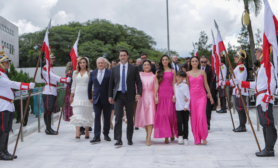 Ratinho Junior e Darci Piana tomam posse para mais quatro anos de mandato