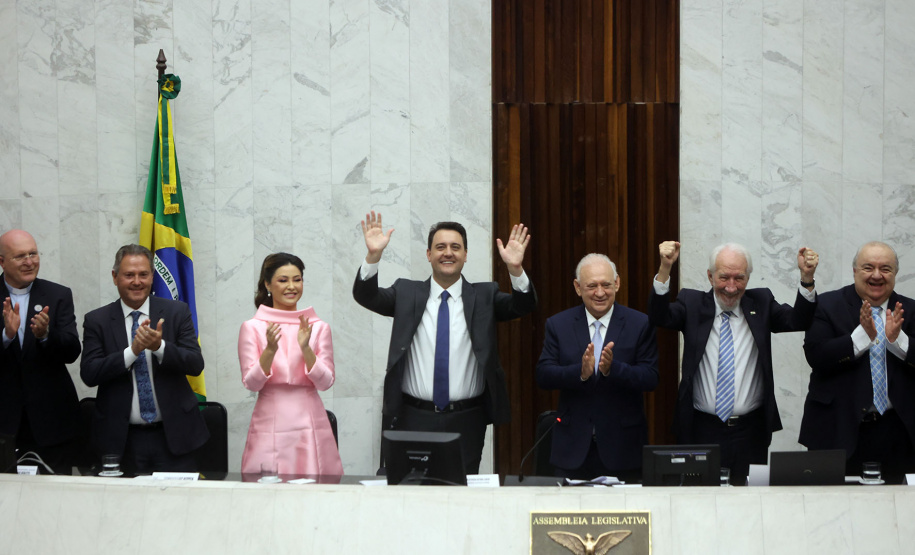 Posse do governador Carlos Massa Ratinho Junior e do vice-governador Darci Piana.