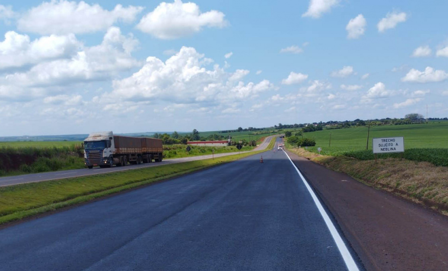 Rodovia entre Maringá e Peabiru recebe obras de conservação no pavimento e pintura