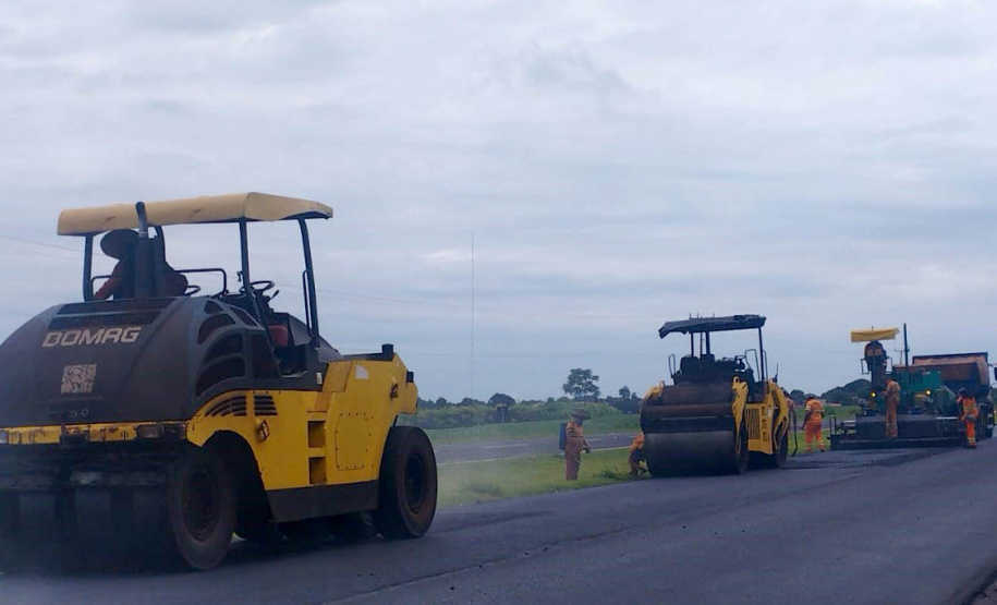 Rodovia entre Maringá e Peabiru recebe obras de conservação no pavimento e pintura