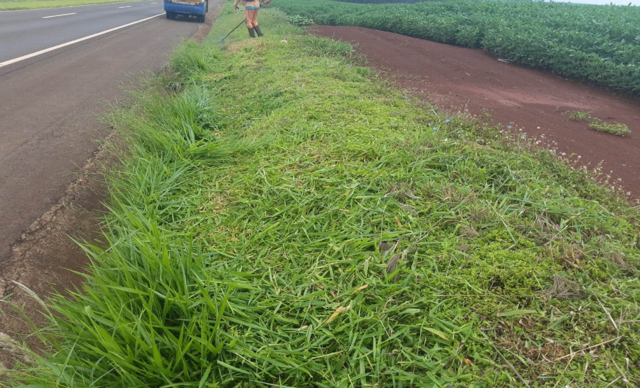 Rodovia entre Maringá e Peabiru recebe obras de conservação no pavimento e pintura