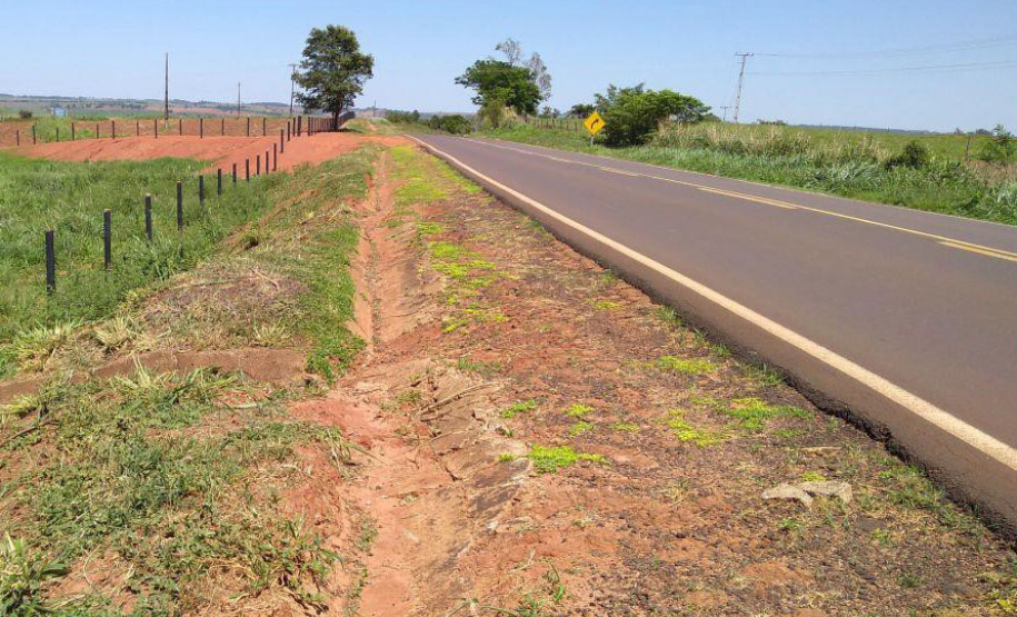 Rodovia entre Umuarama e Xambrê terá acostamentos reformados