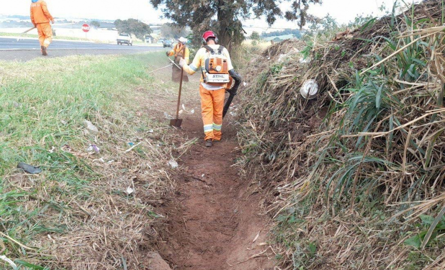 Governo executa serviços de conservação no Contorno de Marialva, no Noroeste