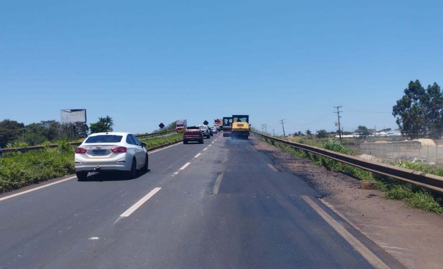 Governo executa serviços de conservação no Contorno de Marialva, no Noroeste