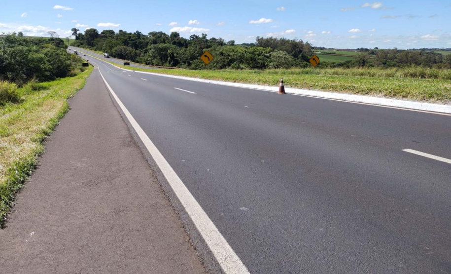 Governo executa serviços de conservação no Contorno de Marialva, no Noroeste