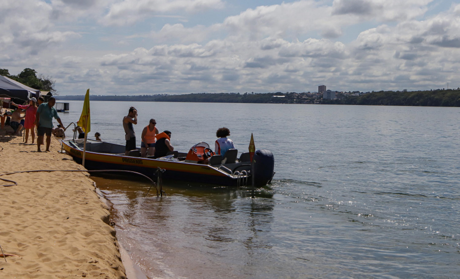 PORTO RICO - Estado amplia opções de lazer a veranistas que visitam praias do Noroeste