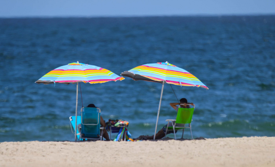 Boletim registra 62 pontos próprios para banho e prática de atividades esportivas no Litoral