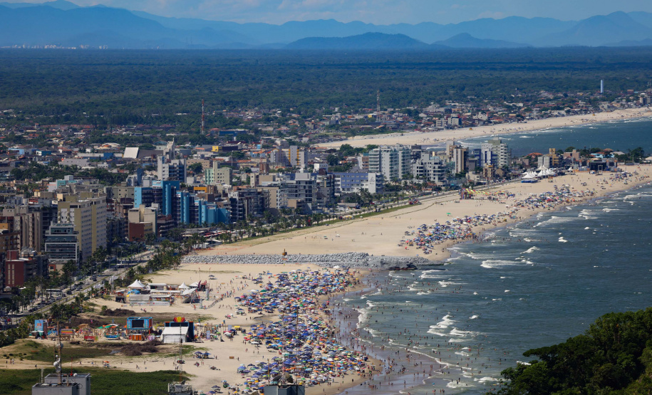 Boletim registra 62 pontos próprios para banho e prática de atividades esportivas no Litoral