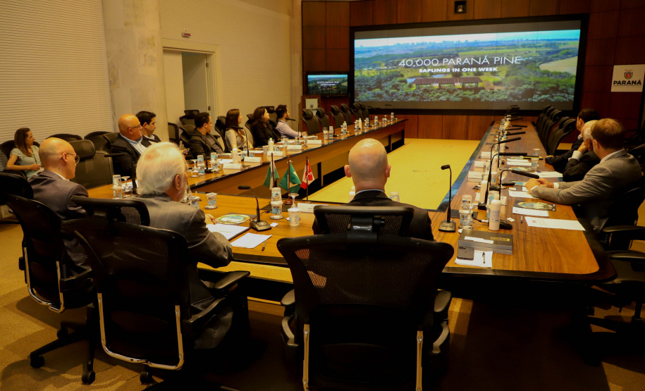 Vice-Governador Darci Piana em reunião com a Câmara de Comercio Brasil Canada.