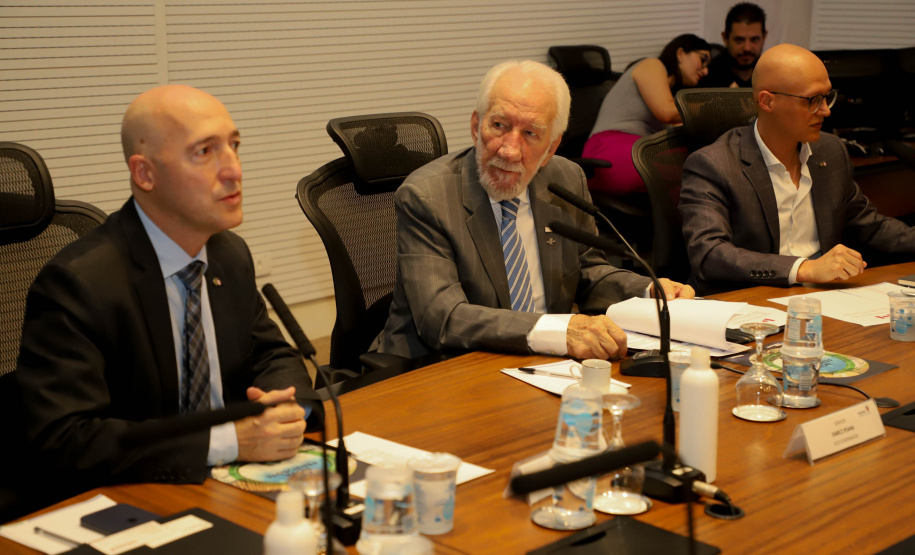 Vice-Governador Darci Piana em reunião com a Câmara de Comercio Brasil Canada.