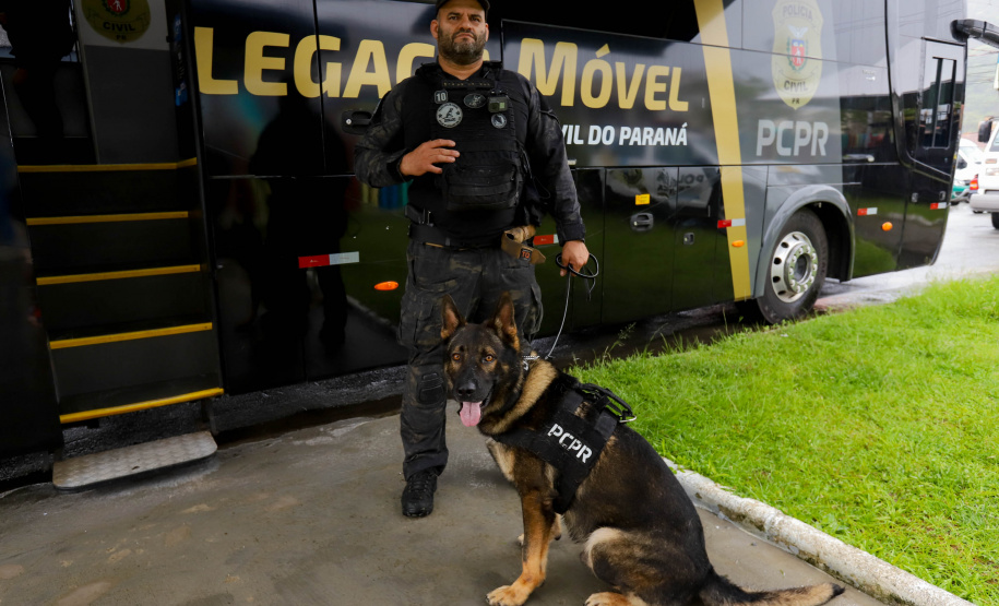 SESP-Forças de segurança pública realizam exposisão em Matinhos. Fotos:Ari Dias/AEN