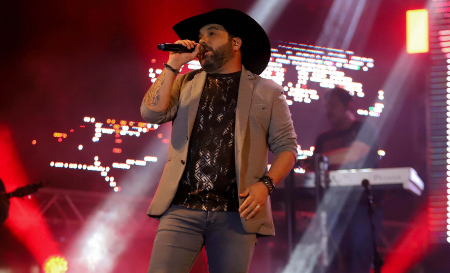 Show de Edson e Hudson em Pontal do Paraná