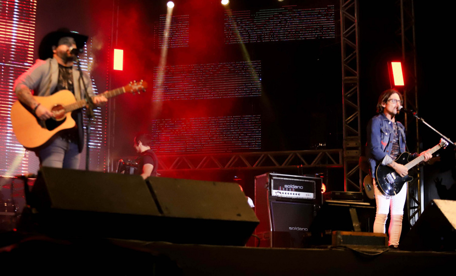 Show de Edson e Hudson em Pontal do Paraná