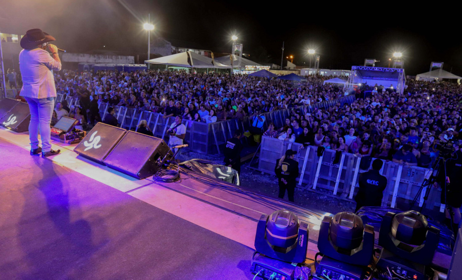 Show de Edson e Hudson em Pontal do Paraná