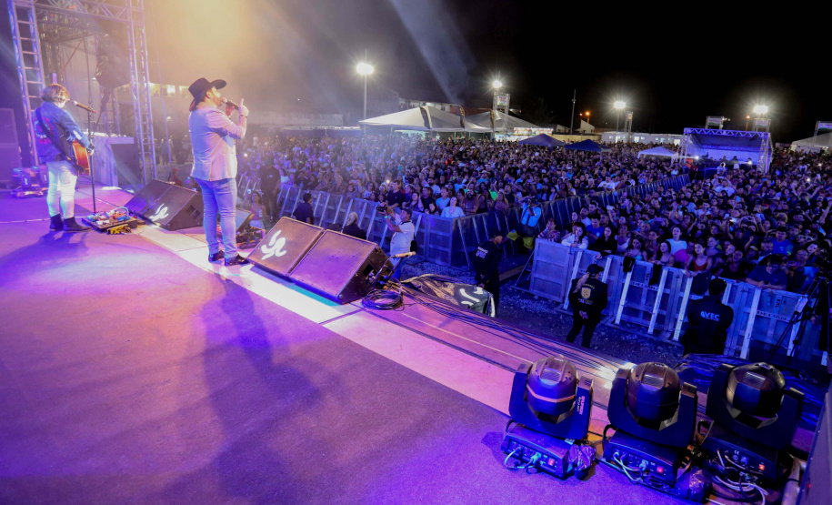 Show de Edson e Hudson em Pontal do Paraná
