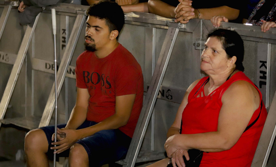 Edson & Hudson e Jeann & Julio encerram primeira semana de shows gratuito no Litoral