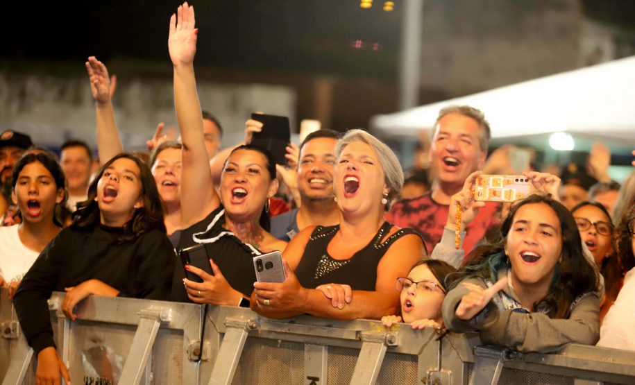 Show de Edson e Hudson em Pontal do Paraná