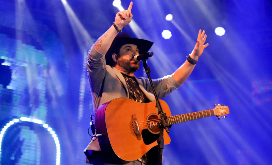 Show de Edson e Hudson em Pontal do Paraná