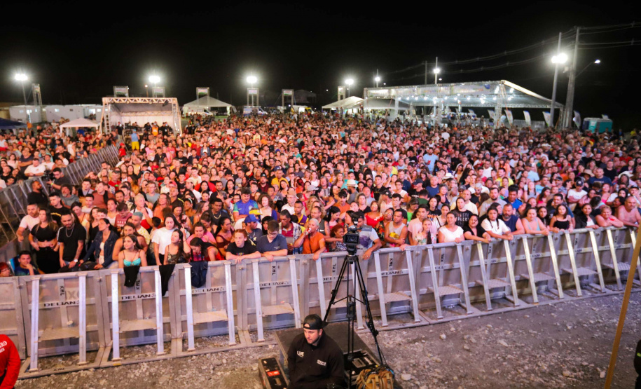 Show de Edson e Hudson em Pontal do Paraná