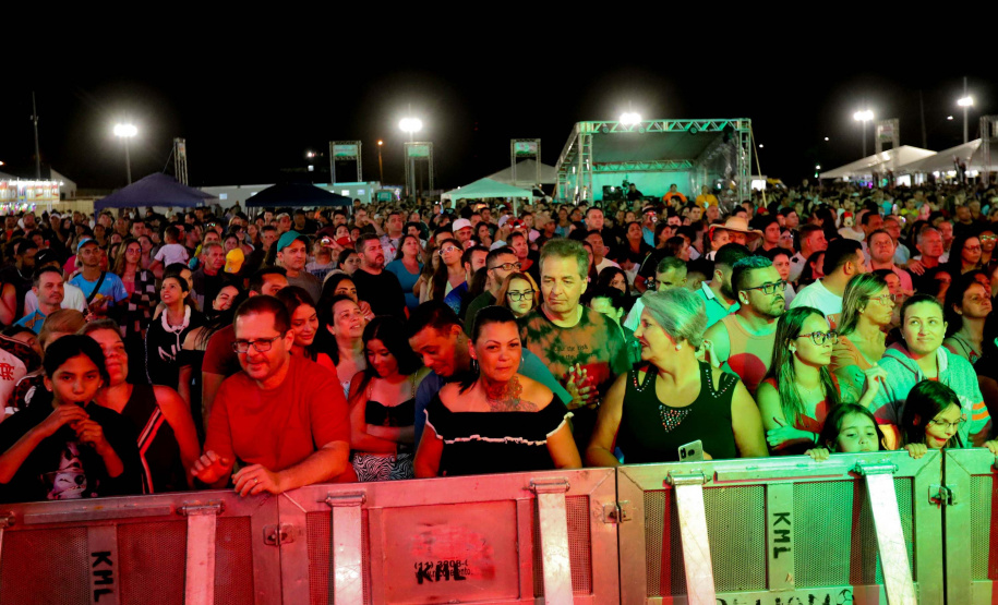Show de Edson e Hudson em Pontal do Paraná
