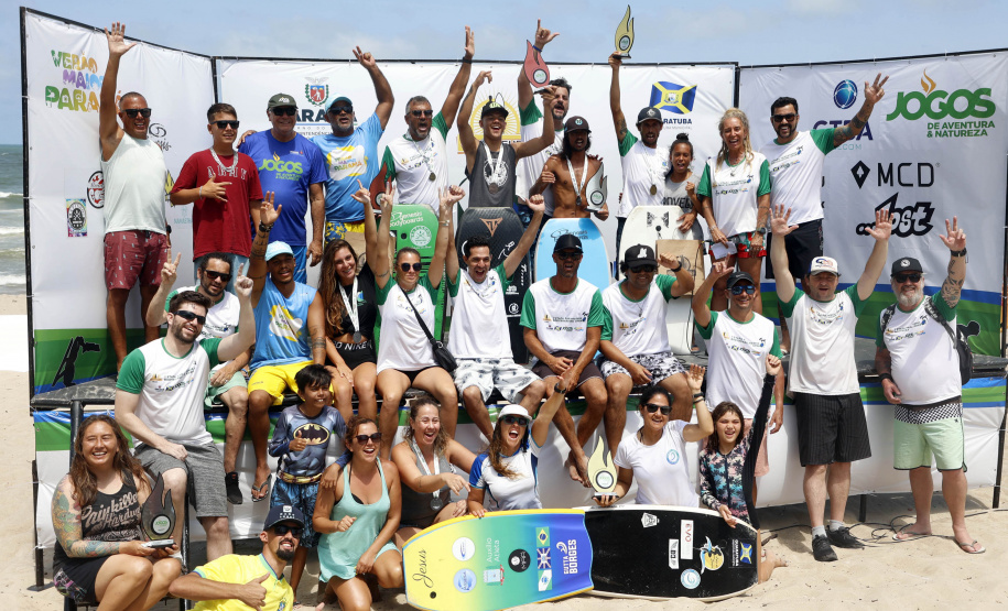 1ª etapa do Circuito Paranaense de Bodyboarding movimentou as areias de Guaratuba no fim de semana