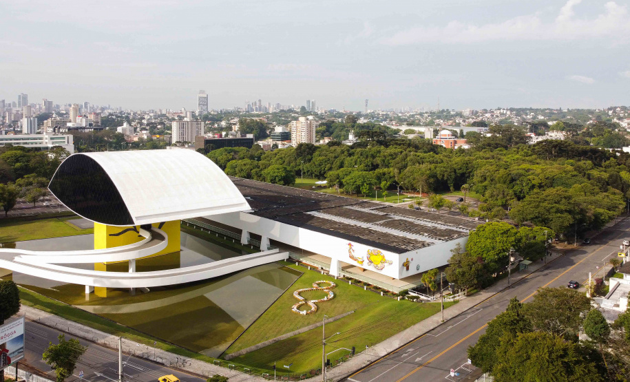 Museu Oscar Niemeyer promove workshop para crianças sobre sustentabilidade