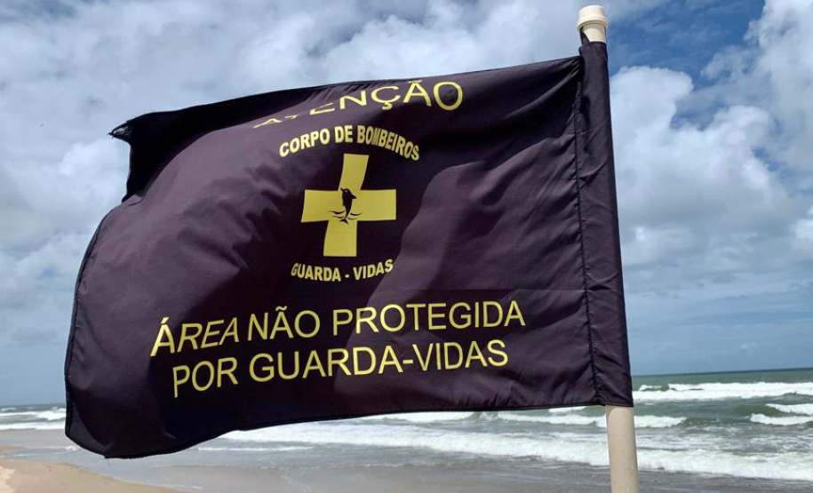 Bombeiros realizam 66,7 mil ações preventivas junto aos veranista