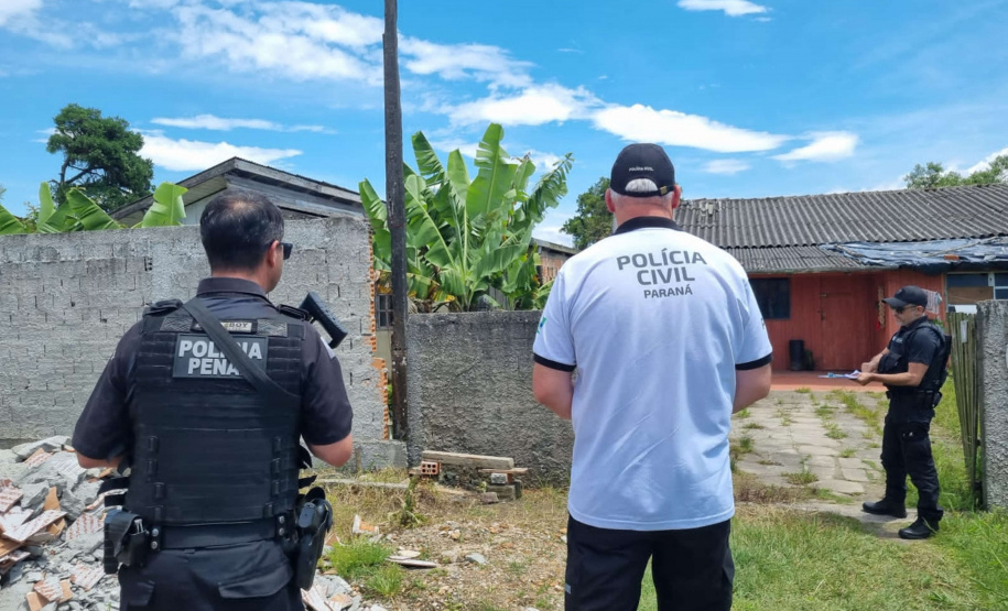 Ação integrada cumpre mandado de fiscalização no litoral por uso de tornozeleira eletrônica