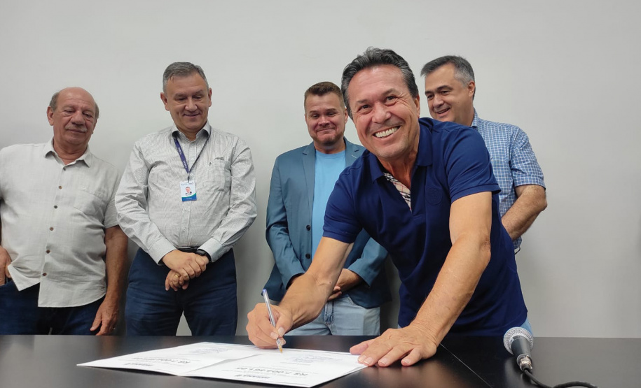 Estado autoriza licitação de AME e Maternidade para Paranaguá