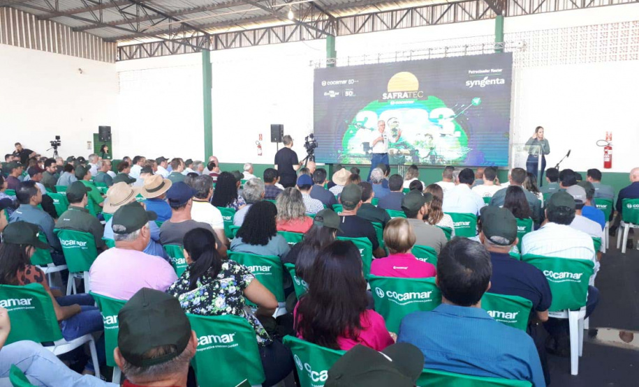 Estado participa de evento da Cocamar