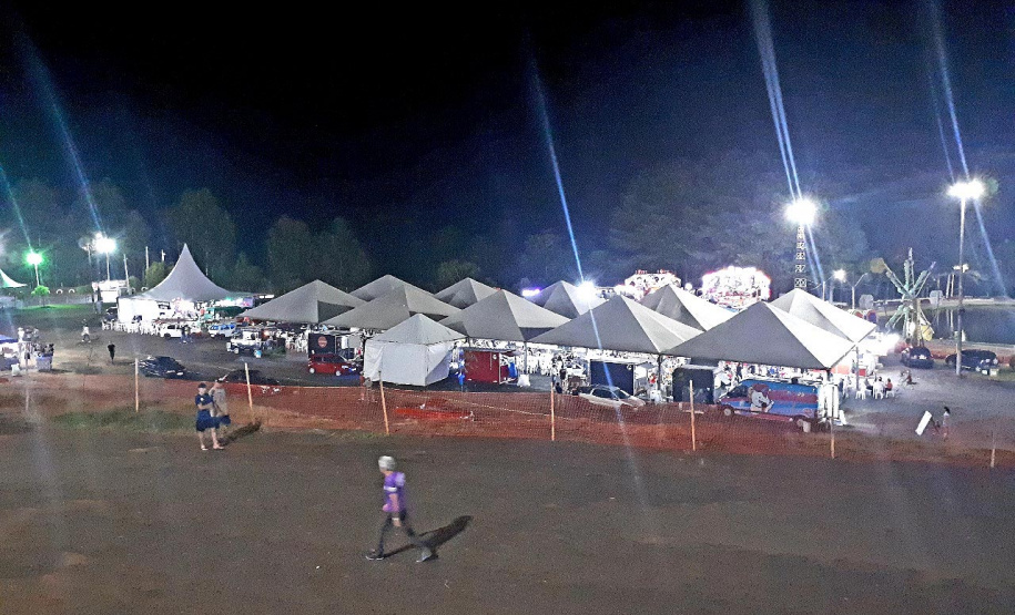 Com participação do Estado, Mariópolis promove Festa da Uva no Sudoeste