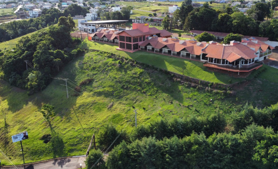 Hotel de lazer e eventos fomenta turismo em Dois Vizinhos com aporte do BRDE