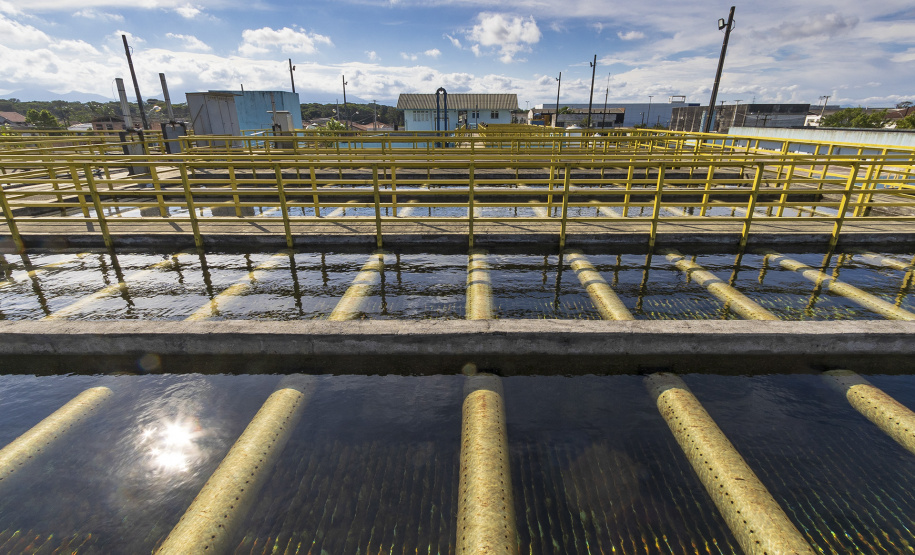 Feriado de Carnaval terá reforço no abastecimento de água no Litoral