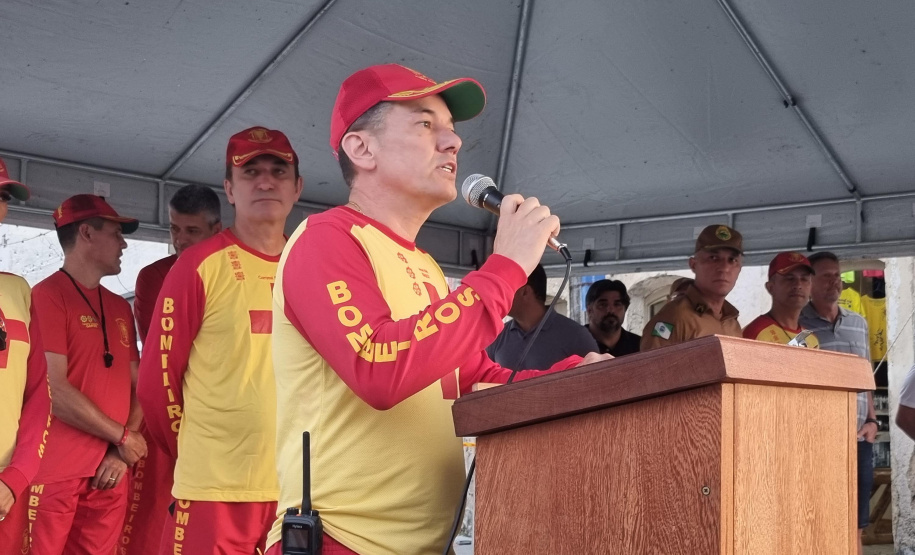 Corpo de Bombeiros forma nova turma num dos cursos mais concorridos da instituição