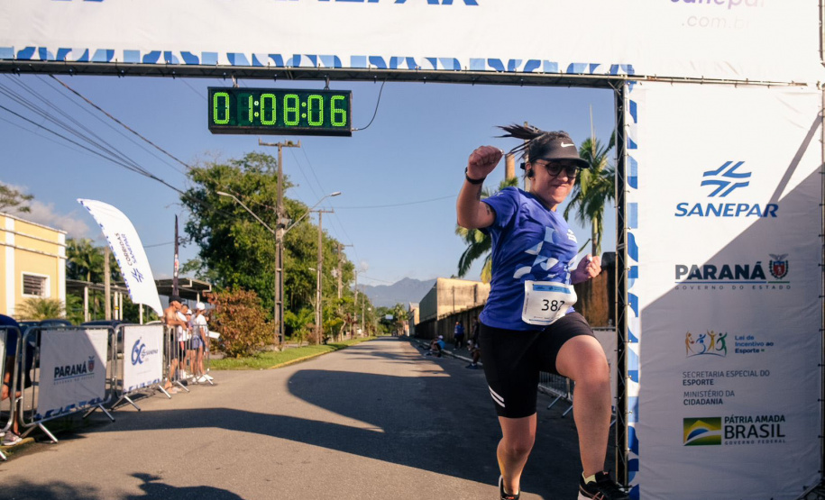 Morretes recebe cerca de 700 participantes no Circuito de Corridas Sanepar