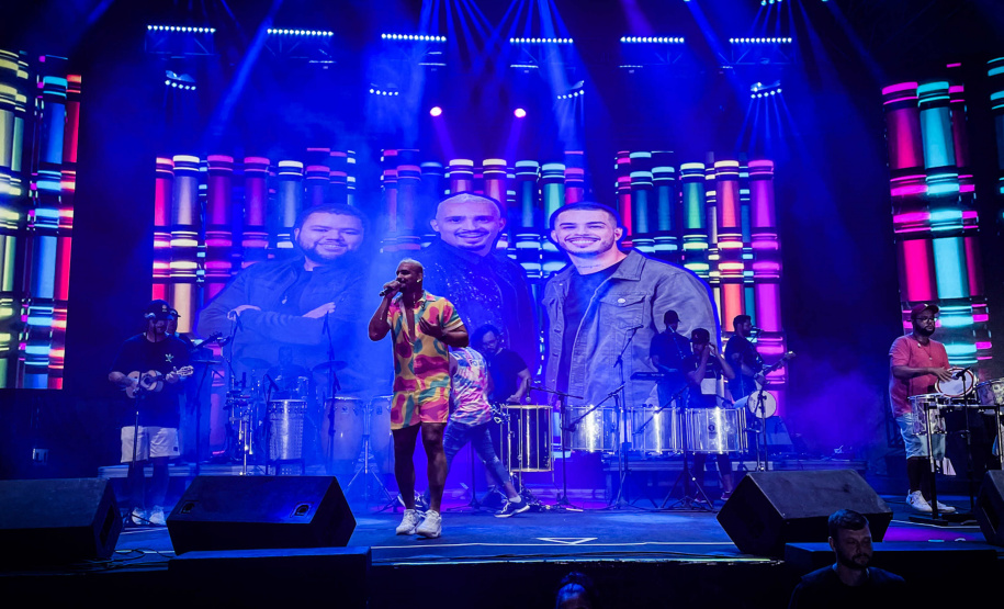Após seis semanas, shows do Verão Maior Paraná terminam ao ritmo de Carnaval