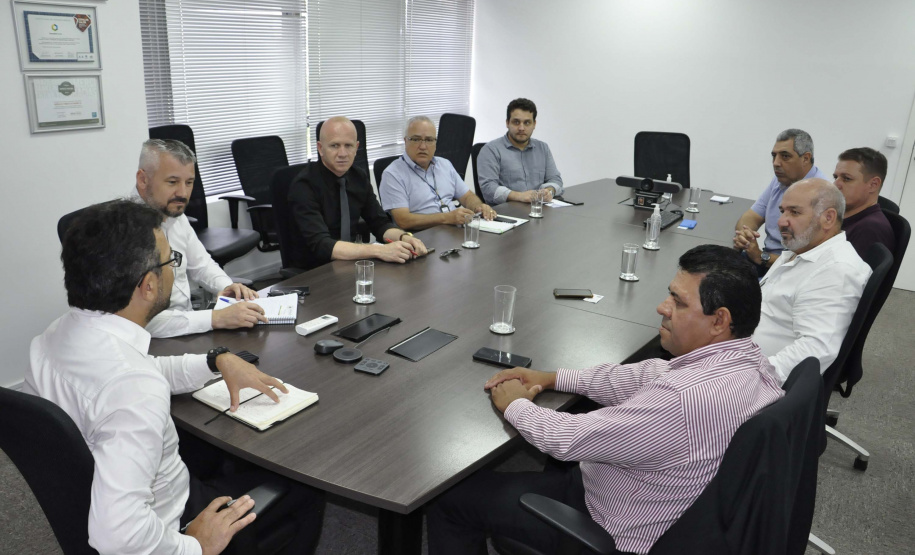 Fomento Paraná prorroga campanha de renegociação de contratos para taxistas