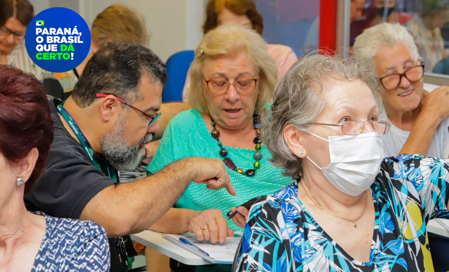 Ação da Celepar, inclusão social e digital de idosos é premiada e se torna referência no País