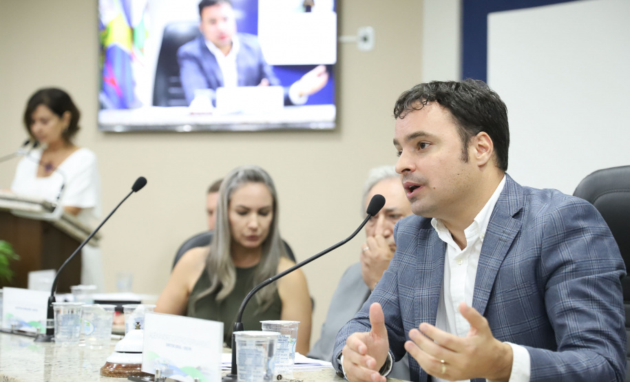 DER realiza audiência pública em Guaratuba para contratação do ferry-boat