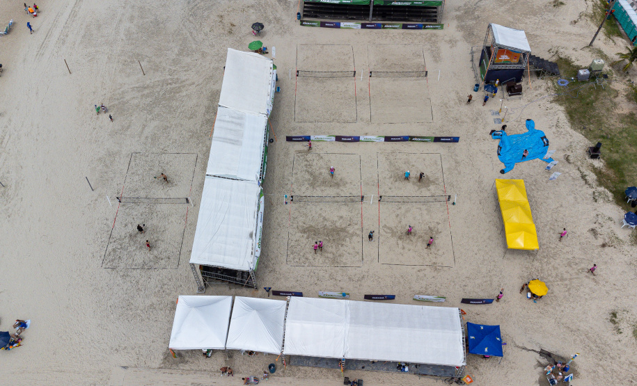 TORNEIO DE BEACH TENNIS