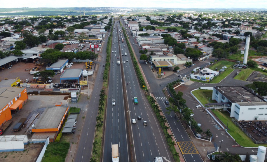 Construção de novos viadutos vão melhorar o trânsito na região de Maringá
