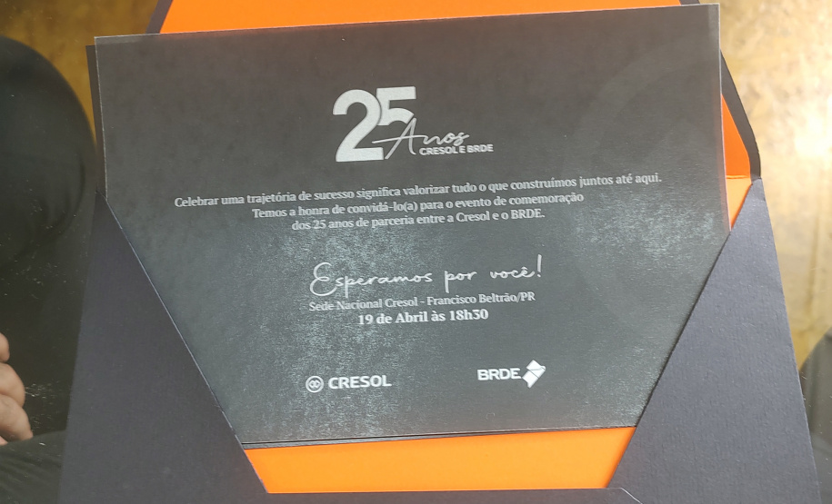 BRDE e Cresol comemoram 25 anos de parceria com convite no Show Rural