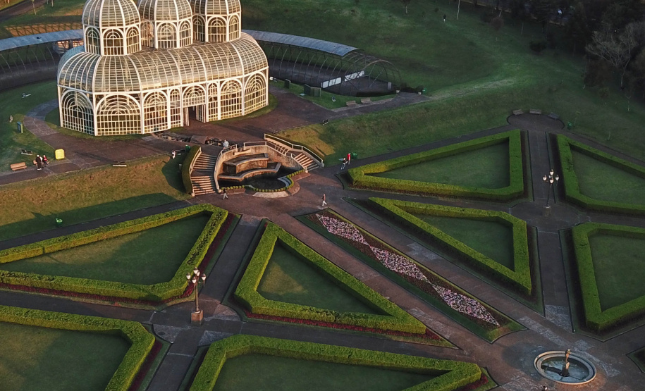 Prêmio de R$ 1 milhão do Programa Nota Paraná é sorteado para moradora de Curitiba