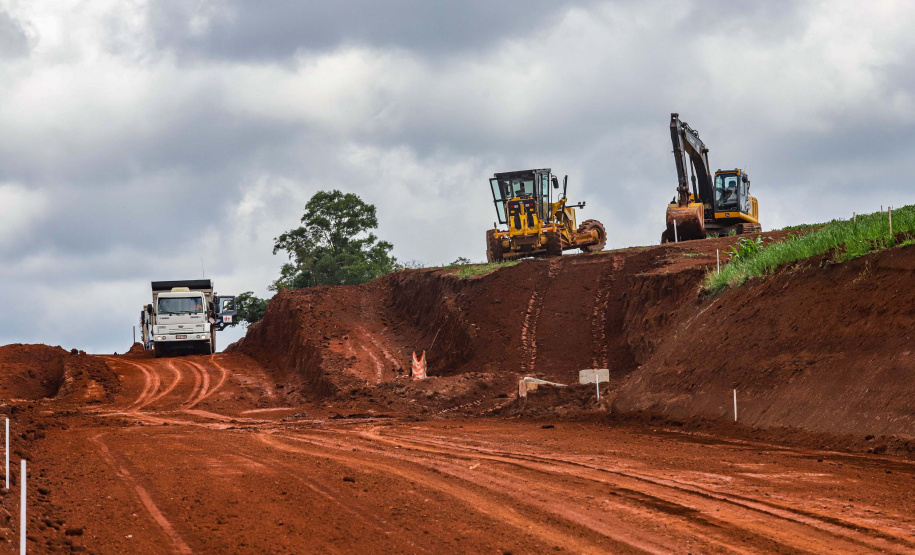Obras de duplicação de Mauá da Serra a Londrina avançam na região Norte