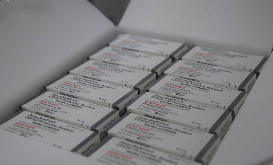 Chegam ao Paraná as primeiras doses de vacina bivalente contra a Covid-19