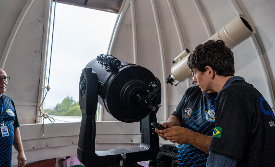Dois alunos da rede estadual participam de seletivas para representar o Brasil em olimpíadas internacionais de astronomia