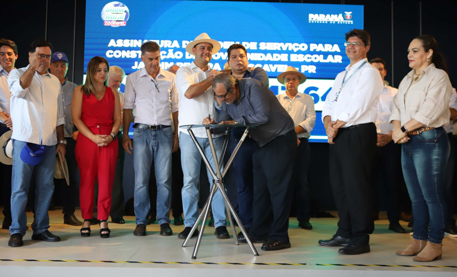 RECURSOS PARA CONSTRUÇÃO DE ESCOLA