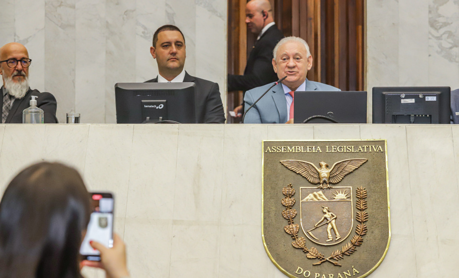 governador Carlos Massa Ratinho Junior participou nesta segunda-feira (06) da abertura oficial dos trabalhos da Assembleia Legislativa do Paraná (Alep).
